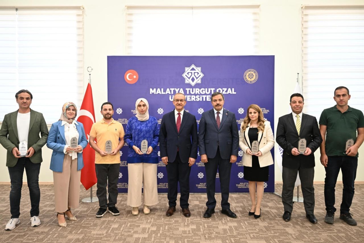 Malatya Turgut Özal Üniversitesi Akademisyenleri Ödüllendirildi