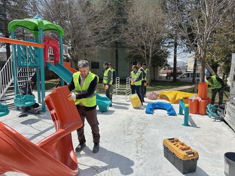 Başkan Bayram’dan Mahallelere Park Müjdesi