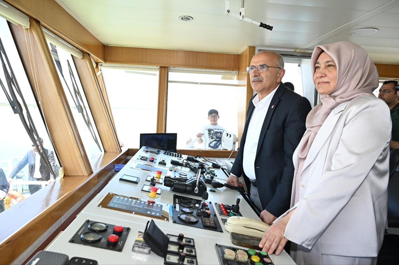 Başkan Er, “Anne; Fedakârlığın, Sabrın ve Merhametin En Güzel Temsilcisidir”