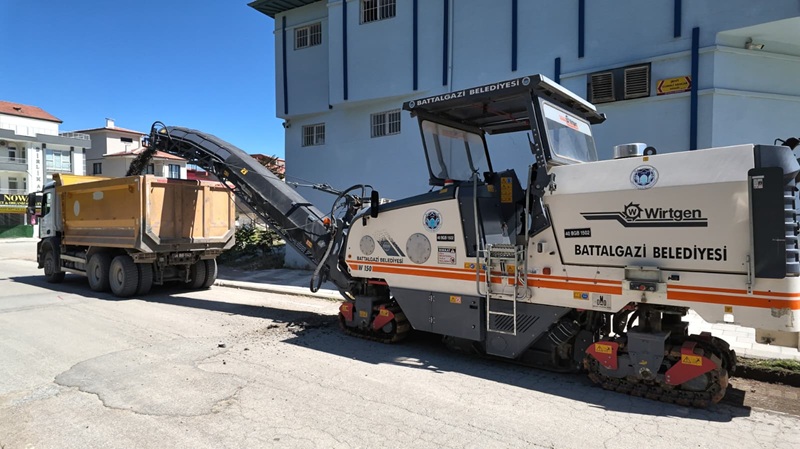 Battalgazi Belediyesinden Selçuklu’da Asfalt Çalışması