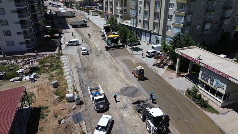 Battalgazi'de Asfalt Çalışmaları Sürüyor