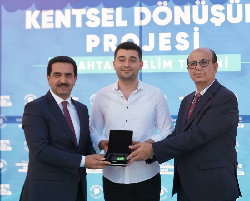 Kentsel Dönüşüm Projesi “Yeşil Yaşam Evleri” Hak Sahiplerine Teslim Edildi