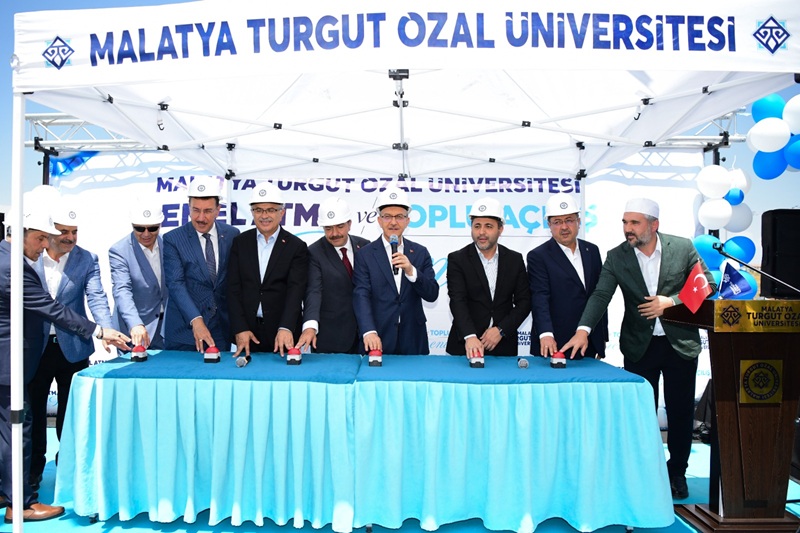 Tesislerin Toplu Açılışı ve Yeni Kampüs Alanlarının Temeli Atıldı