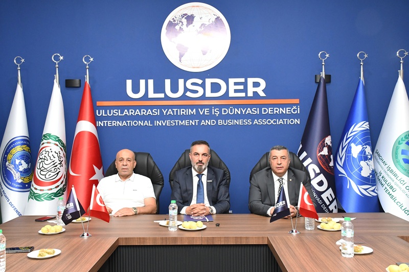 Başkan Özcan, Uluslararası Yatırım ve İş Dünyası Derneği’ni ziyaret etti
