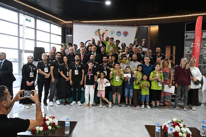 Uluslararası Altın Kayısı Satranç Turnuvası Ödül Töreniyle Sona Erdi