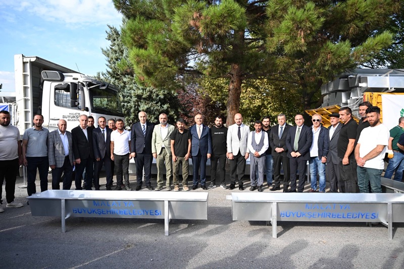 Büyükşehir Belediyesinden Üreticilere Yaklaşık Bin Adet Sıvat Desteği