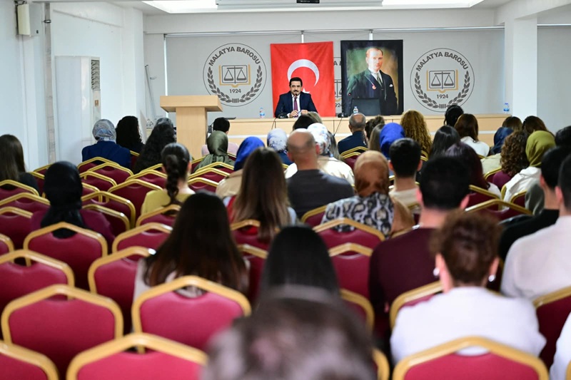 Başkan Taşkın, Genç Avukatlarla Mesleki Tecrübelerini Paylaştı